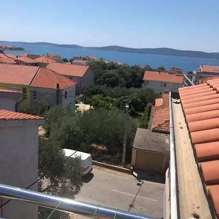 House Studenac 100m From Beach Apartment Bibinje