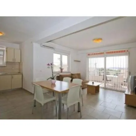 Apartment House Studenac 100m From Beach *
