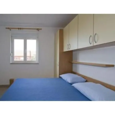 Apartment House Studenac 100m From Beach Bibinje