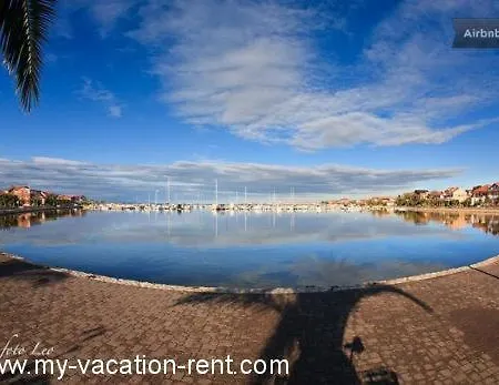 House Studenac 100m From Beach * Bibinje